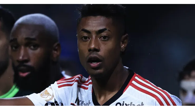 Foto: Ettore Chiereguini/AGIF - Bruno Henrique é adorado pela torcida do Flamengo