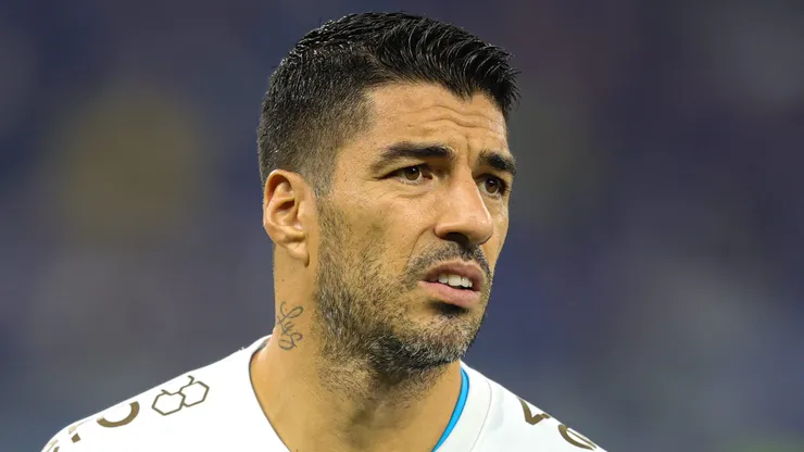 MG - BELO HORIZONTE - 31/05/2023 - COPA DO BRASIL 2023, CRUZEIRO X GREMIO - Luis Suarez jogador do Gremio durante partida contra o Cruzeiro no estadio Mineirao pelo campeonato Copa do Brasil 2023. Foto: Gilson Junio/AGIF