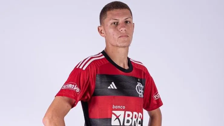 Foto: Reprodução Flamengo - O Flamengo fechou a contratação do jovem atacante Kauan Pereira dos Santos, destaque da base do São Bento