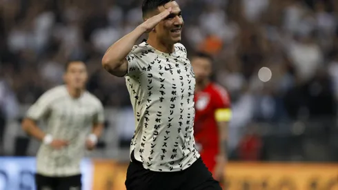 É MOLE? Dívida com empresário de Balbuena deve melar contratação do Corinthians - Foto: Ricardo Moreira/Getty Images
