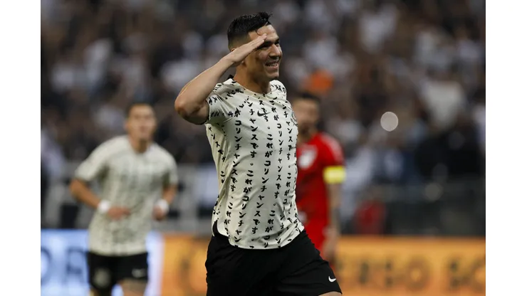 É MOLE? Dívida com empresário de Balbuena deve melar contratação do Corinthians - Foto: Ricardo Moreira/Getty Images