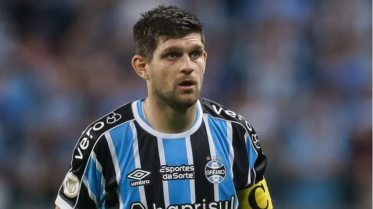 RS - PORTO ALEGRE - 09/07/2023 - BRASILEIRO A 2023, GREMIO X BOTAFOGO - Kannemann jogador do Gremio durante partida contra o Botafogo no estadio Arena do Gremio pelo campeonato Brasileiro A 2023. Foto: Pedro H. Tesch/AGIF
