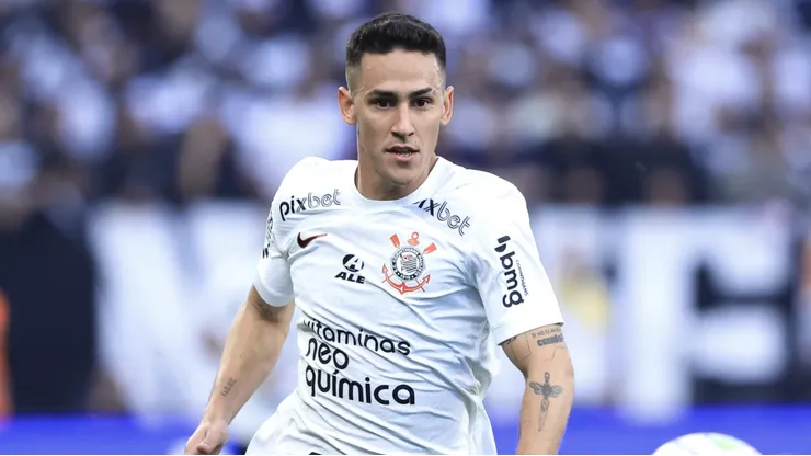 Foto: Marcello Zambrana/AGIF - Matias Rojas, jogador do Corinthians durante partida contra o America-MG no estadio Arena Corinthians pelo campeonato Copa do Brasil 2023.