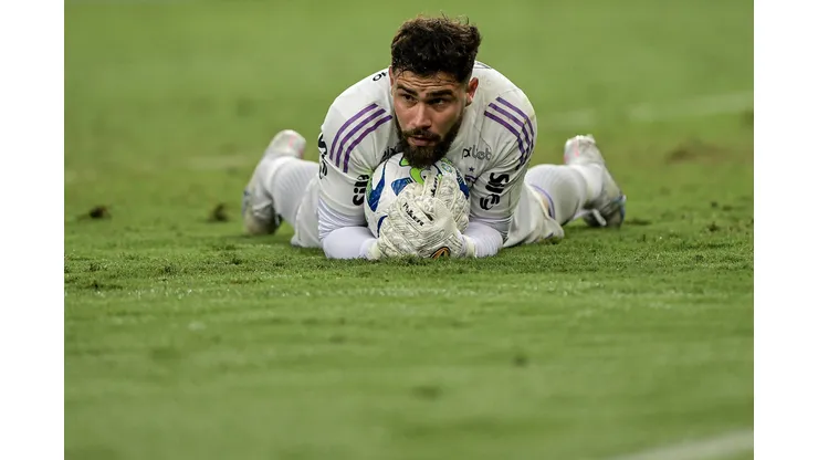 Foto: Thiago Ribeiro/AGIF- Matheus Cunha tem maior média de defesas