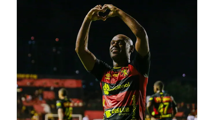 Foto: Rafael Vieira/AGIF- Vagner Love é o artilheiro do Campeonato
