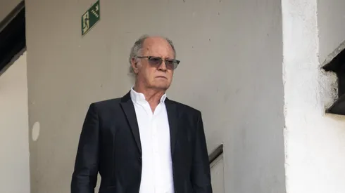 SP - SANTOS - 23/07/2023 - BRASILEIRO A 2023, SANTOS X BOTAFOGO - Paulo Roberto Falcao dirigente do Santos durante partida contra o Botafogo no estadio Vila Belmiro pelo campeonato Brasileiro A 2023. Foto: Abner Dourado/AGIF