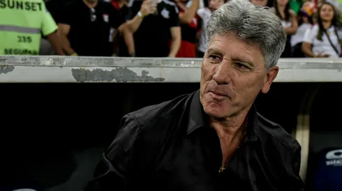 Foto: Thiago Ribeiro/AGIF - O Grêmio está atrás de reforços para Renato Portaluppi