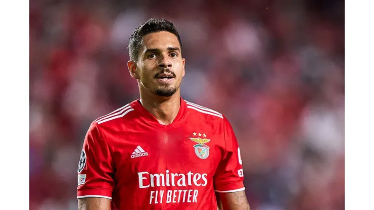 Getty Images - Zagueiro decidiu seu futuro neste domingo
