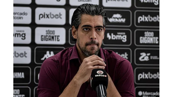 Thiago Ribeiro/AGIF - Torcida está revoltada com o dirigente