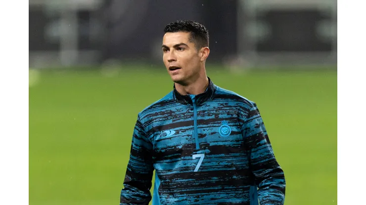 Yasser Bakhsh/Getty Images - Jogador esteve em campo com o craque mundial