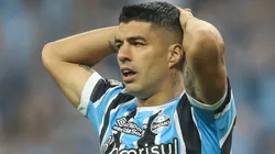 Luis Suárez está próximo de deixar o Grêmio para clube de Messi e o Flamengo pode entrar no meio do 'fogo cruzado'
