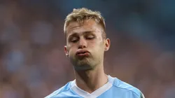 Foto: Pedro H. Tesch/AGIF - Ronald é muito bom no jogo aéreo