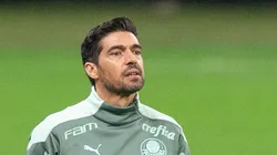 SAO PAULO, BRAZIL - SEPTEMBER 25: Abel Ferreira head coach of Palmeiras looks on during a match between Corinthians and Palmeiras as part of Brasileirao Series A 2021 at Arena Corinthians on September 25, 2021 in Sao Paulo, Brazil. (Photo by Alexandre Schneider/Getty Images)