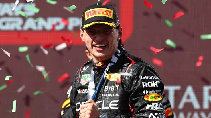 Verstappen comemorando a vitória do GP da Hungria
