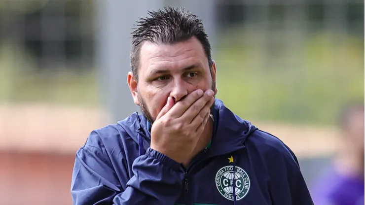 Foto: Gilson Lobo/AGIF - Kosloski no jogo contra o Cruzeiro