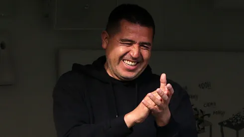 Foto: Daniel Jayo/Getty Images - Riquelme foi revelado no Argentinos Juniors, onde joga Mateo Coronel, alvo do Grêmio