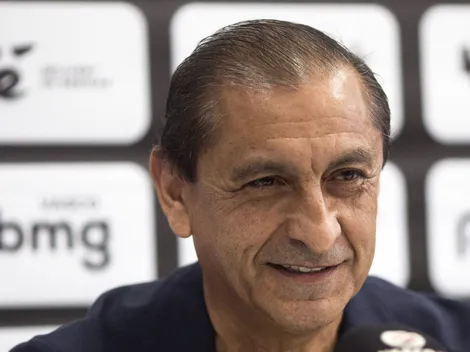 Francês é relacionado e deve iniciar jogo contra o Bahia