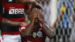 Photo by Wagner Meier/Getty Images - Bruno Henrique choca a torcida do Flamengo