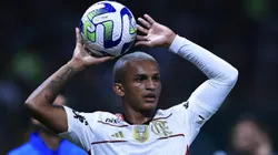 SP - SAO PAULO - 08/07/2023 - BRASILEIRO A 2023, PALMEIRAS X FLAMENGO - Wesley jogador do Flamengo durante partida contra o Palmeiras no estadio Arena Allianz Parque pelo campeonato Brasileiro A 2023. Foto: Ettore Chiereguini/AGIF
