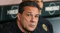 MG - BELO HORIZONTE - 08/07/2023 - BRASILEIRO A 2023, ATLETICO-MG X CORINTHIANS - Vanderlei Luxemburgo tecnico do Corinthians durante partida contra o Atletico-MG no estadio Mineirao pelo campeonato Brasileiro A 2023. Foto: Gilson Lobo/AGIF