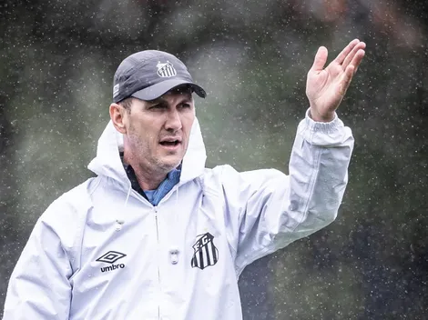 Turra fica sabendo de dois jogadores 'escanteados' no Santos que estão arrebentando