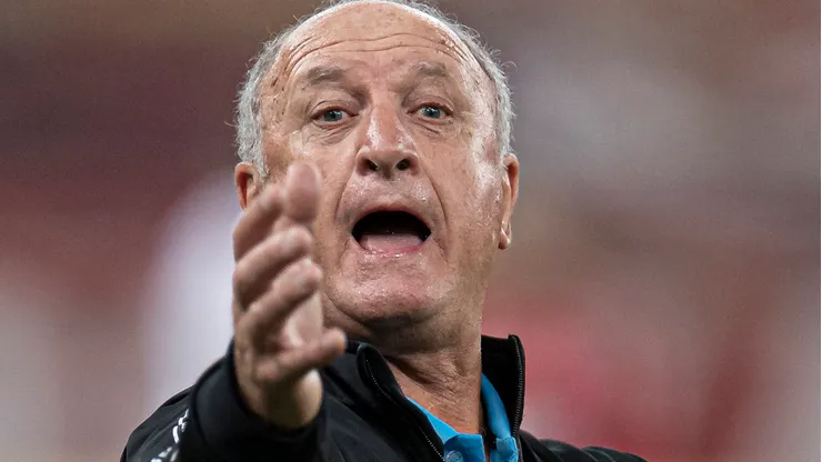 Felipão pode estragar negociação do Grêmio de Renato por um camisa 5 disponível no mercado