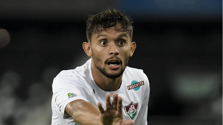 Foto: Thiago Ribeiro/AGIF - Gustavo Scarpa é pedido por tricolores