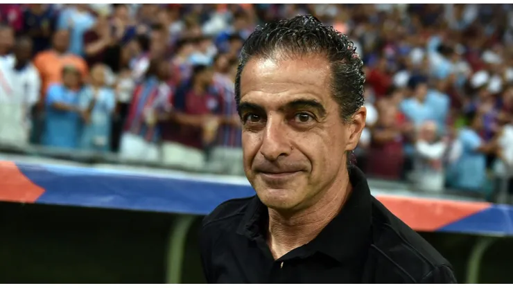 Renato Paiva, técnico do Bahia durante partida contra o Gremio na Fonte Nova pela Copa do Brasil 2023. Foto: Walmir Cirne/AGIF
