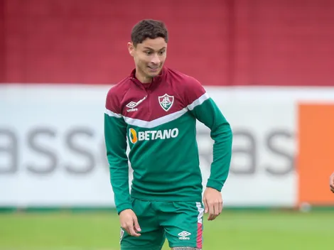 Fluminense poderá ter estreia na lateral esquerda contra o Coxa