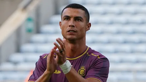FARO, PORTUGAL - JULY 17: Cristiano Ronaldo of Al Nassr in action during the warm up before the start of the Pre-Season Friendly match between Celta Vigo and Al Nassr at Estadio Algarve on July 17, 2023 in Faro, Portugal. (Photo by Gualter Fatia/Getty Images)