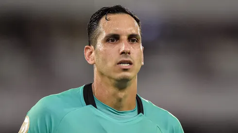 RJ - Rio de Janeiro - 26/10/2022 - BRASILEIRO B 2021, BOTAFOGO X RED BULL BRAGANTINO - Gatito Fernandez goleiro do Botafogo durante partida contra o Bragantino no estadio Engenhao pelo campeonato Brasileiro A 2022. Foto: Thiago Ribeiro/AGIF