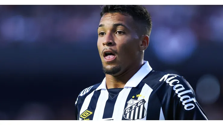 Foto: Marcello Zambrana/AGIF - Marcos Leonardo é titular do Santos