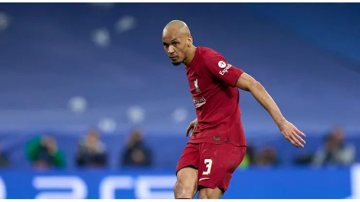 Fabinho, do Liverpool, em ação durante a partida da volta das oitavas de final da Liga dos Campeões da UEFA entre Real Madrid e Liverpool FC no Estadio Santiago Bernabéu em Madri, Espanha. Foto - Angel Martinez/Getty Images