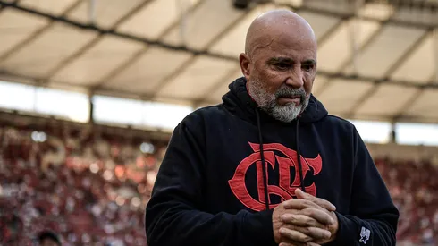 Foto: Thiago Ribeiro/AGIF - Jorge Sampaoli, tecnico do Flamengo, durante partida contra o Fluminense no estadio Maracana pelo campeonato Brasileiro A 2023.
