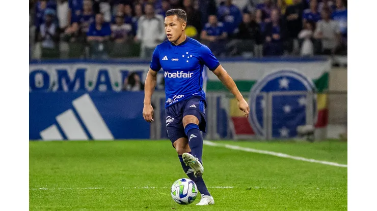 Foto: Fernando Moreno/AGIF- Marlon se consolidou como o melhor lateral da competição
