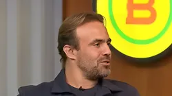 Foto - Reprodução - Roger Flores analisa estreia de meia no Fluminense