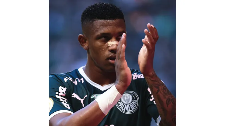 SP - Sao Paulo - 16/10/2022 - BRASILEIRO A 2022, PALMEIRAS X SAO PAULO - Danilo jogador do Palmeiras durante partida contra o Sao Paulo no estadio Arena Allianz Parque pelo campeonato Brasileiro A 2022. Foto: Ettore Chiereguini/AGIF