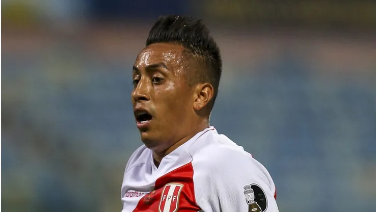 GO - Goiania - 20/06/2021 - COPA AMERICA 2021, COLOMBIA X PERU - Cueva jogador do Peru durante partida contra o Colombia no estadio Olimpico pelo campeonato Copa America 2021. Foto: Heber Gomes/AGIF