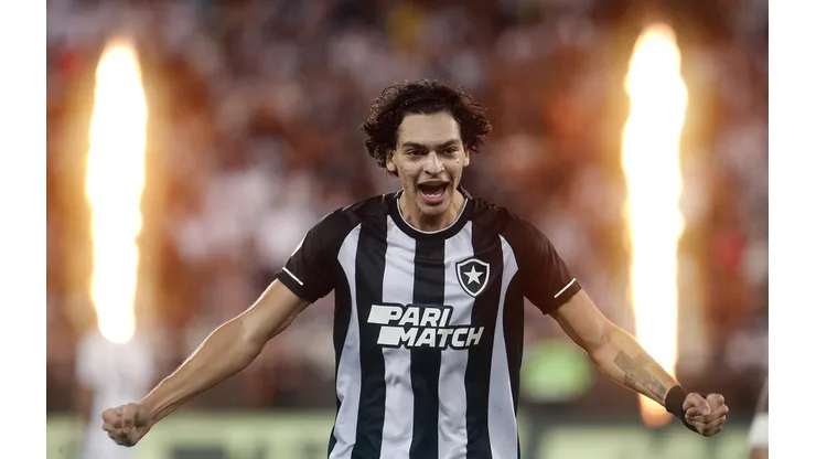 Botafogo toma decisão final sobre futuro de Matheus Nascimento e comunica o Nottingham Forest