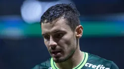 SP - SAO PAULO - 29/06/2023 - LIBERTADORES 2023, PALMEIRAS X BOLIVAR - Raphael Veiga jogador do Palmeiras durante partida contra o Bolivar no estadio Arena Allianz Parque pelo campeonato Libertadores 2023. Foto: Marcello Zambrana/AGIF