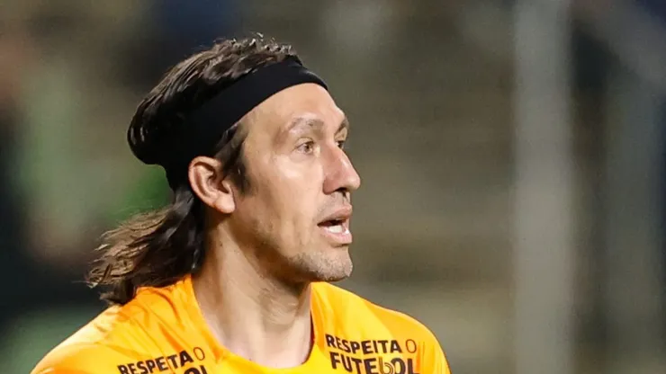 MG - BELO HORIZONTE - 03/06/2023 - BRASILEIRO A 2023, AMERICA-MG X CORINTHIANS - Cassio jogador do America-MG durante partida contra o Corinthians no estadio Independencia pelo campeonato BRASILEIRO A 2023. Foto: Gilson Junio/AGIF