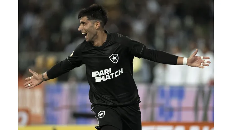Foto: Jorge Rodrigues/AGIF- Di Plácido comemora o seu primeiro gol