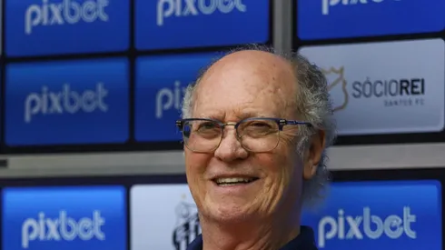 SP - Santos - 16/12/2022 - SANTOS F.C., APRESENTACAO ODAIR HELLMANN - O dirigente Falcao fala aos jornalistas durante apresentacao oficial de Odair Hellmann como tecnico do Santos em coletiva de imprensa realizada no Vila Belmiro. Foto: Fernanda Luz/AGIF