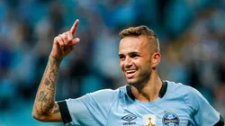 PORTO ALEGRE, BRAZIL - APRIL 11: Luan, of Gremio, celebrates their second goal during the match Gremio v Deportes Iquique as part of Copa Bridgestone Libertadores 2017, at Arena do Gremio on April 11, 2017, in Porto Alegre, Brazil. (Photo by Lucas Uebel/Getty Images)