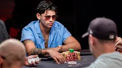 Ryan Garcia premiou no Main Event da WSOP (Foto: Matthew Bergland/PokerNews)
