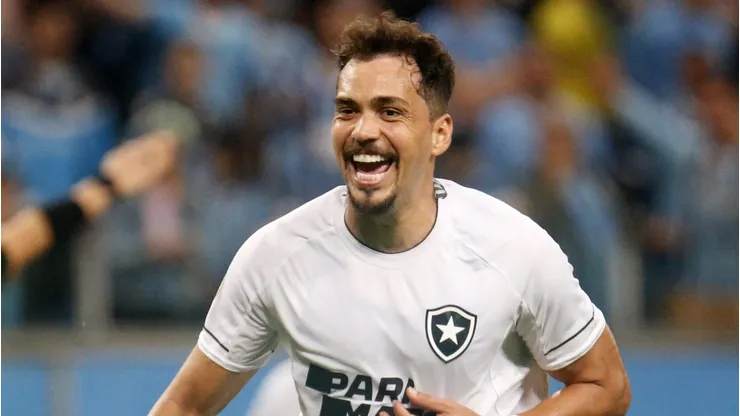 Foto: Vitor Silva/Botafogo - Eduardo em campo
