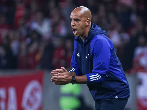 Pepa BARRA dois jogadores no Cruzeiro