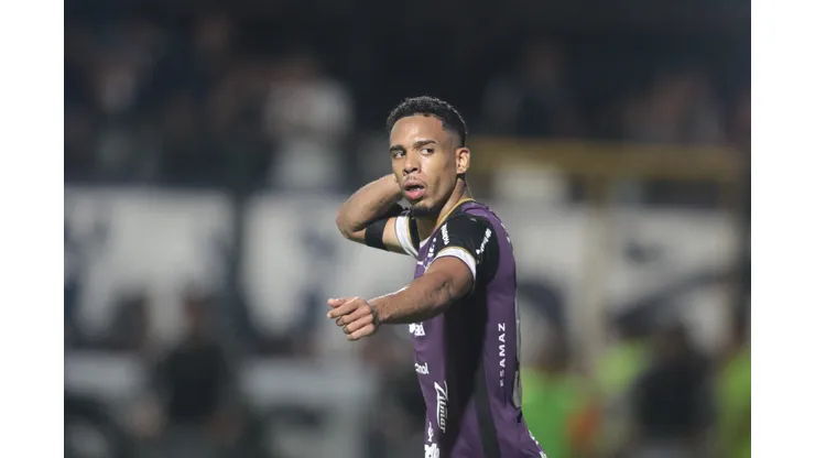 Foto: Fernando Torres/AGIF- Pedro Vitor está confiante para a vitória no clássico