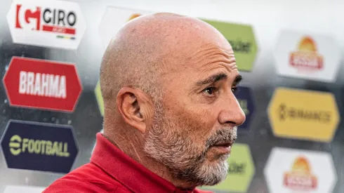 SP - SANTOS - 25/06/2023 - BRASILEIRO A 2023, SANTOS X FLAMENGO - Jorge Sampaoli tecnico do Flamengo durante partida contra o Santos no estadio Vila Belmiro pelo campeonato BRASILEIRO A 2023. Foto: Abner Dourado/AGIF