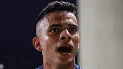 MG - BELO HORIZONTE - 06/05/2023 - BRASILEIRO A 2023, CRUZEIRO X SANTOS - Bruno Rodrigues jogador do Cruzeiro comemora a vitoria ao final da partida contra o Santos no estadio Independencia pelo campeonato BRASILEIRO A 2023. Foto: Gilson Junio/AGIF